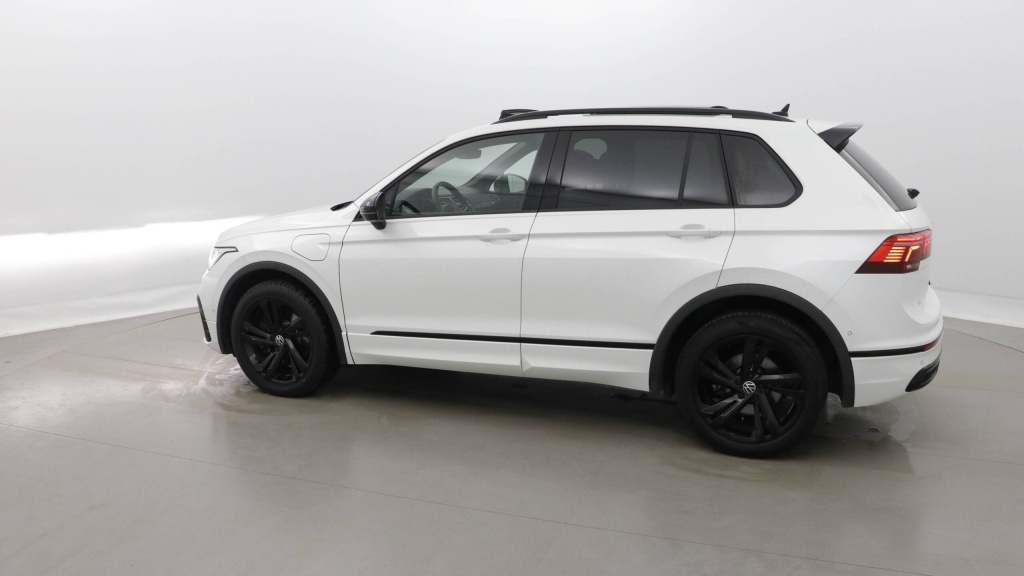 VOLKSWAGEN Tiguan R-Line 1.4 EHYBRID 245CH DSG6 - R-LINE + TOE +BLACK R-LINE +ATTELAGE - ref: 5-1374088 - Photo 3