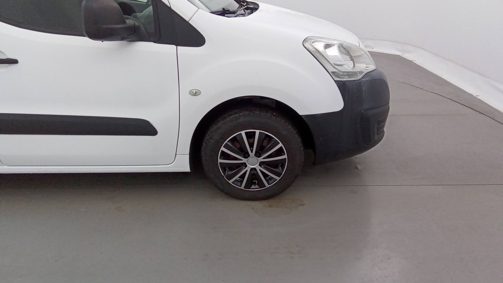 CITROEN Berlingo CONFORT BERLINGO M VTI 95 CONFORT +PDC AR - ref: 5-1378379 - Photo 11