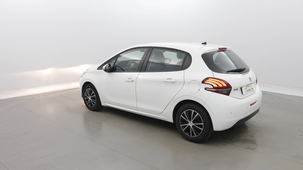 PEUGEOT 208 Active PURETECH 82 ACTIVE +GPS  - ref: 5-1378842 - Photo 4