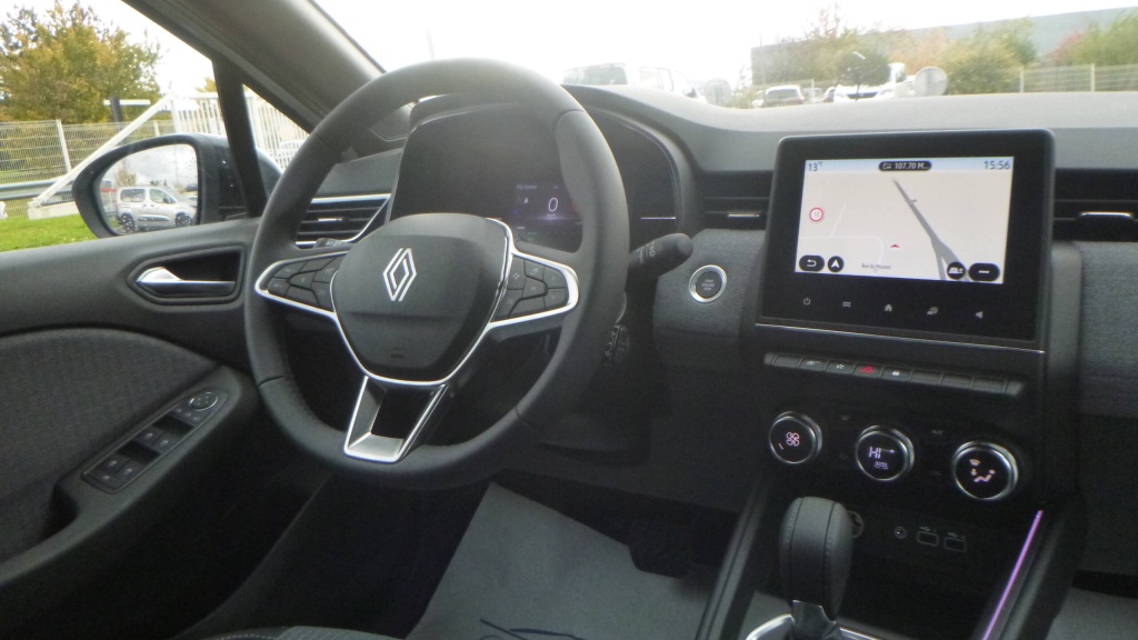 RENAULT Clio Techno CLIO TCE 90 X-TRONIC TECHNO +PACK LOOK - ref: 5-1378980 - Photo 15