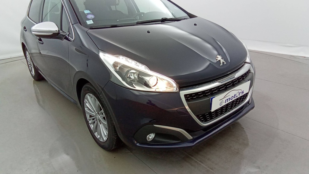 PEUGEOT 208 Allure PURETECH 110 ALLURE - ref: 5-1382504 - Photo 9