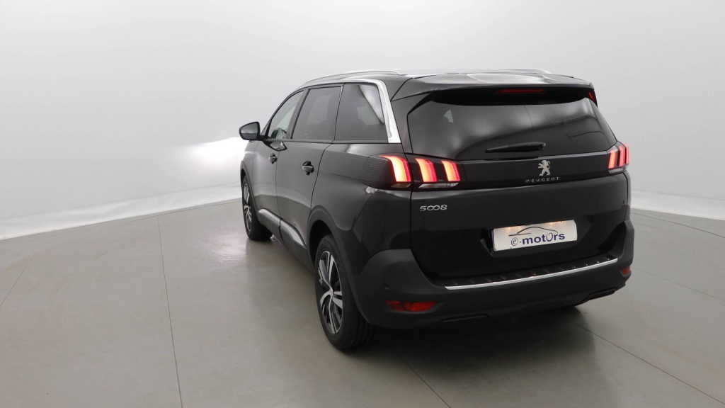 PEUGEOT 5008 Allure PURETECH 130 EAT8 ALLURE - ref: 5-1384285 - Photo 3