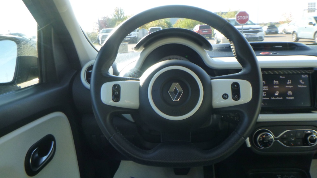 RENAULT Twingo Intens TCE 95 EDC - INTENS - ref: 5-1385247 - Photo 10