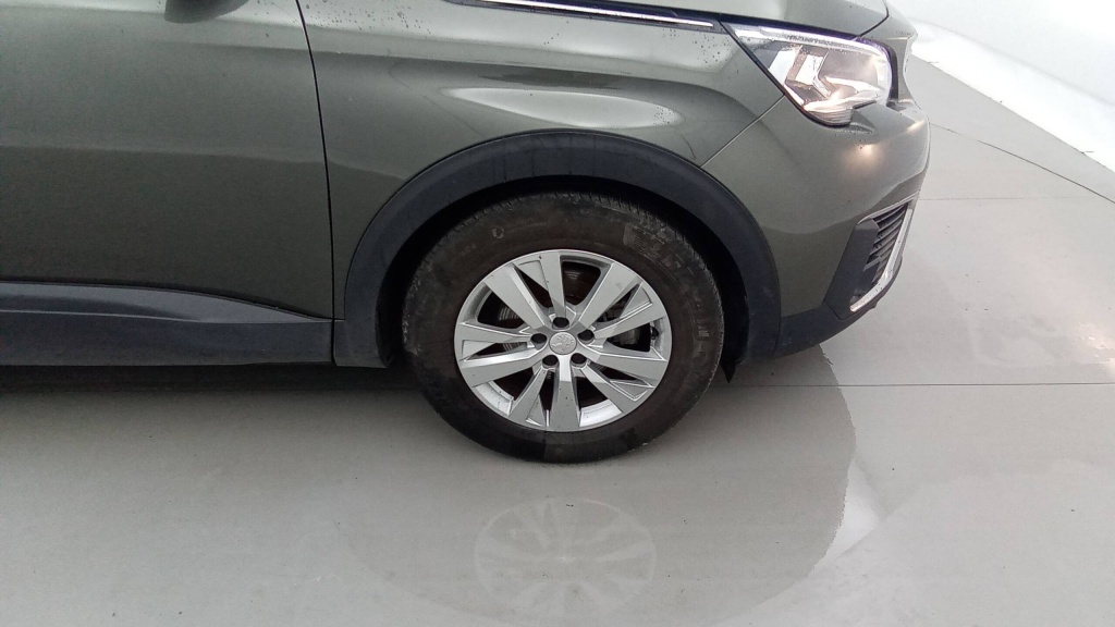 PEUGEOT 5008 Active PURETECH 130 EAT8 ACTIVE - ref: 5-1385765 - Photo 11