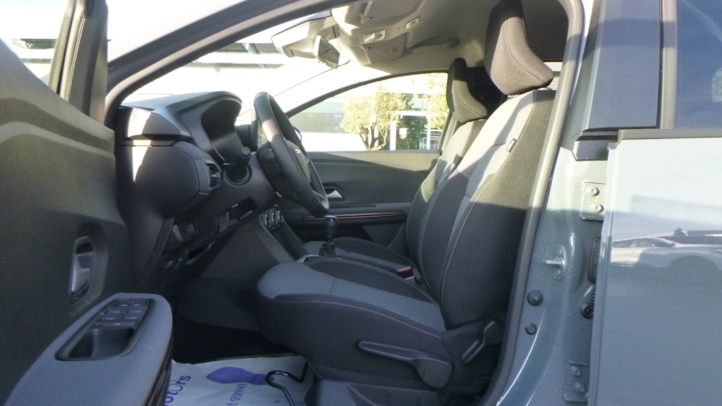 DACIA Jogger Extreme + ECO-G 100 7 PLACES EXTREME+  +SIEGES AV CHAUFFANTS - ref: 5-1388926 - Photo 16