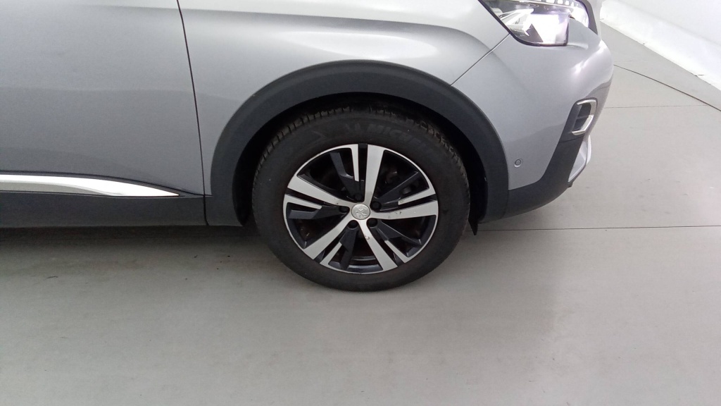 PEUGEOT 5008 Allure 1.2 PURETECH 130 EAT6 - ALLURE +HAYON +PACK CITY 1 - ref: 5-1392590 - Photo 11