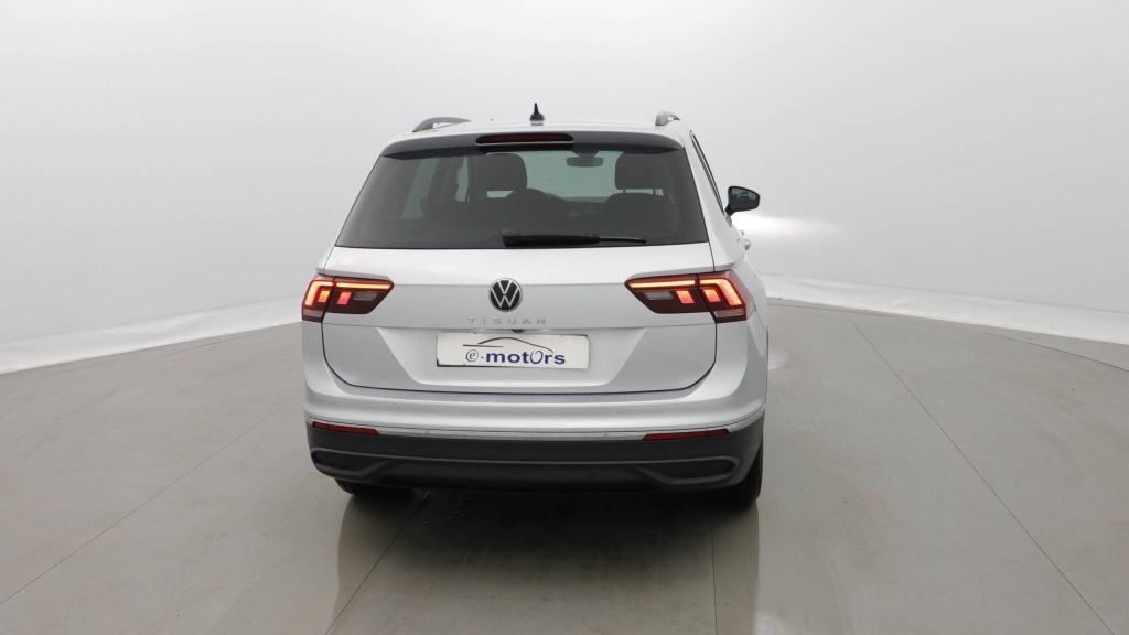 VOLKSWAGEN Tiguan Tiguan TDI 150 DSG7 +Caméra +Clim auto TDI 150 DSG7 +CAMERA +CLIM AUTO - ref: 5-1392807 - Photo 5