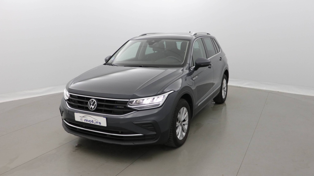 VOLKSWAGEN Tiguan Life EHYBRID 245 DSG6 LIFE +CAMERA - ref: 5-1393199 - Photo 1