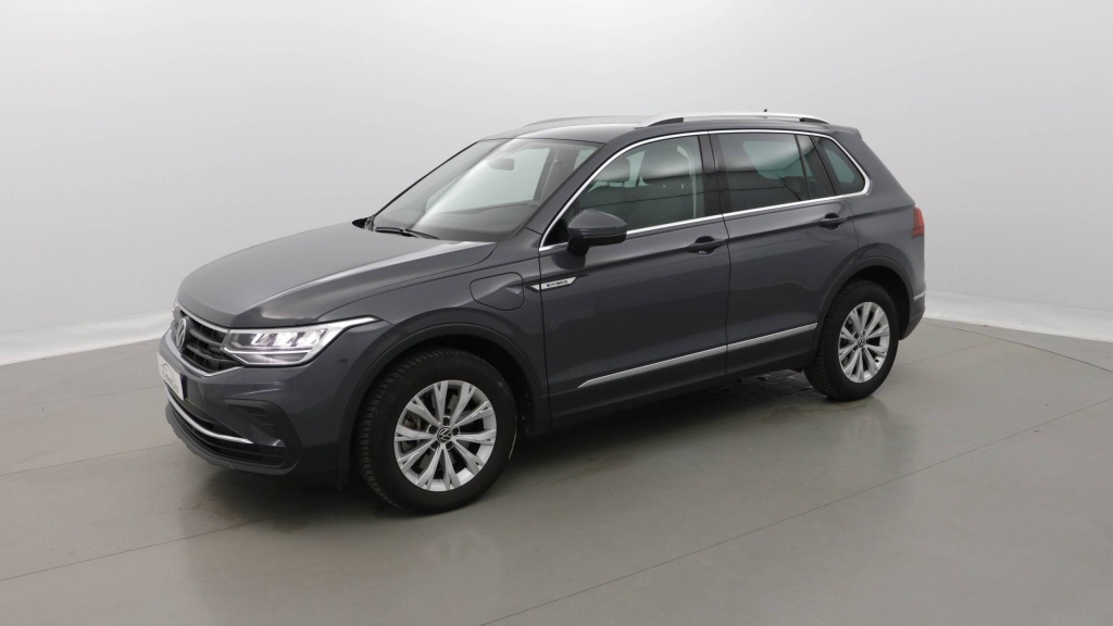 VOLKSWAGEN Tiguan Life EHYBRID 245 DSG6 LIFE +CAMERA - ref: 5-1393199 - Photo 20