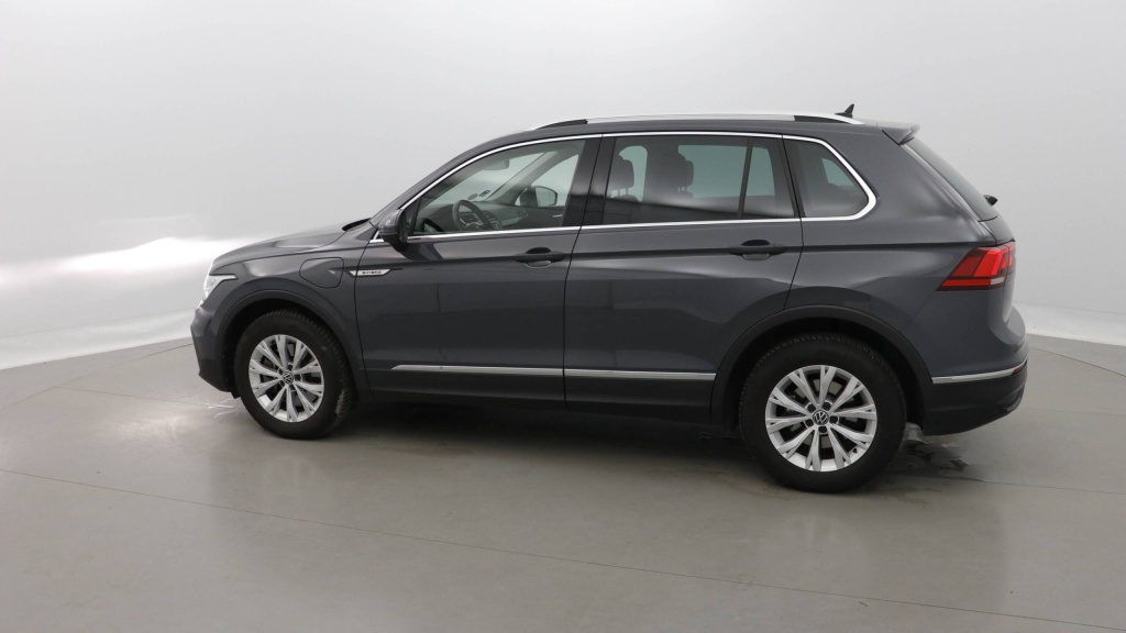 VOLKSWAGEN Tiguan Life EHYBRID 245 DSG6 LIFE +CAMERA - ref: 5-1393199 - Photo 3