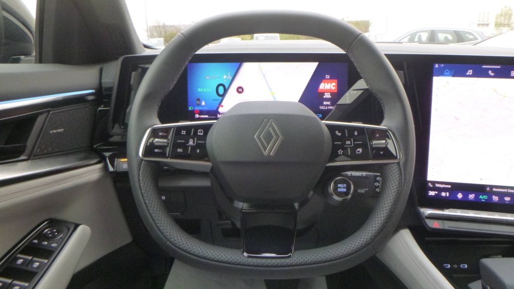 RENAULT Espace Iconic ESPACE E-TECH FULL HYBRID 200 GSR2 - ICONIC - ref: 5-1394054 - Photo 15