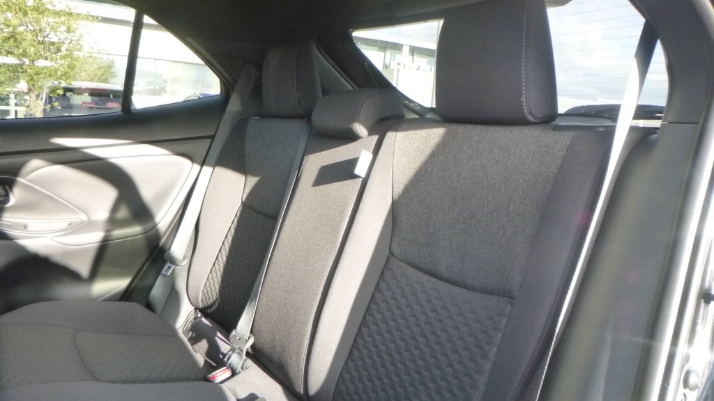 TOYOTA Yaris Cross Design 130H 2WD DESIGN +PACK HIVER +PACK SAFETY - ref: 5-1397800 - Photo 17