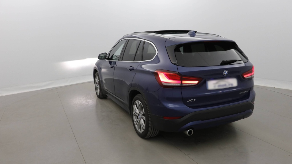 BMW X1 Business Design X1 XDRIVE 25E 220 BVA6 DESIGN +TOIT VITRE +SIEGES CHAUFFANTS - ref: 5-1421389 - Photo 4