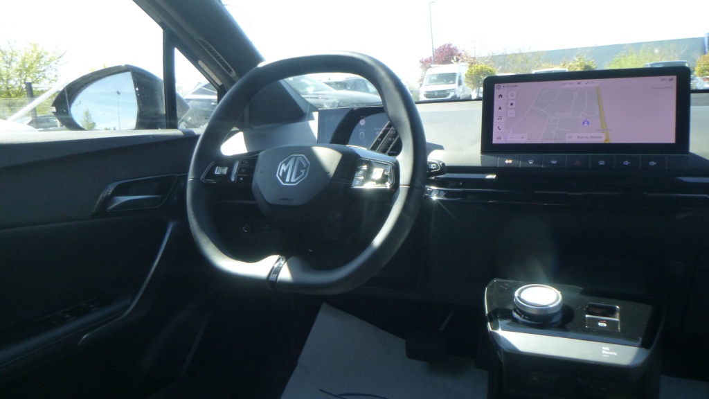 MG MG4 Luxury ELECTRIC 64KWH - 150 KW 2WD - LUXURY - ref: 5-1426963 - Photo 14