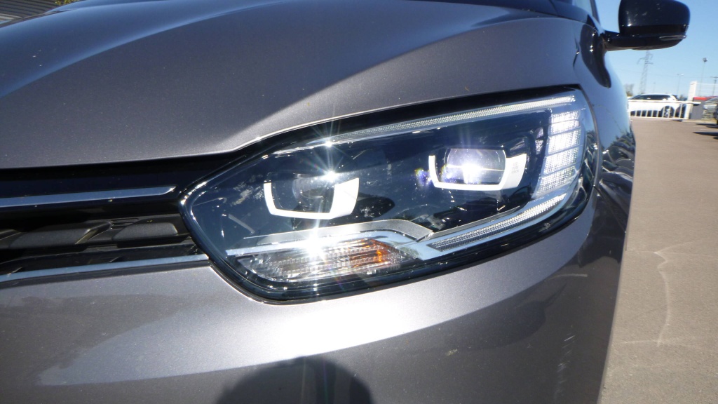 RENAULT Scenic Intens SCENIC BLUE DCI 120 EDC - INTENS - ref: 5-1428100 - Photo 9