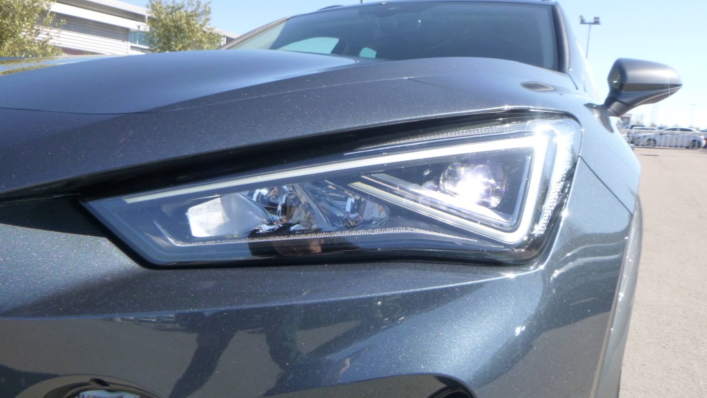 CUPRA Formentor Business Edition 1.4 E-HYBRID 204 CH DSG6 - BUSINESS EDITION - ref: 5-1428127 - Photo 9