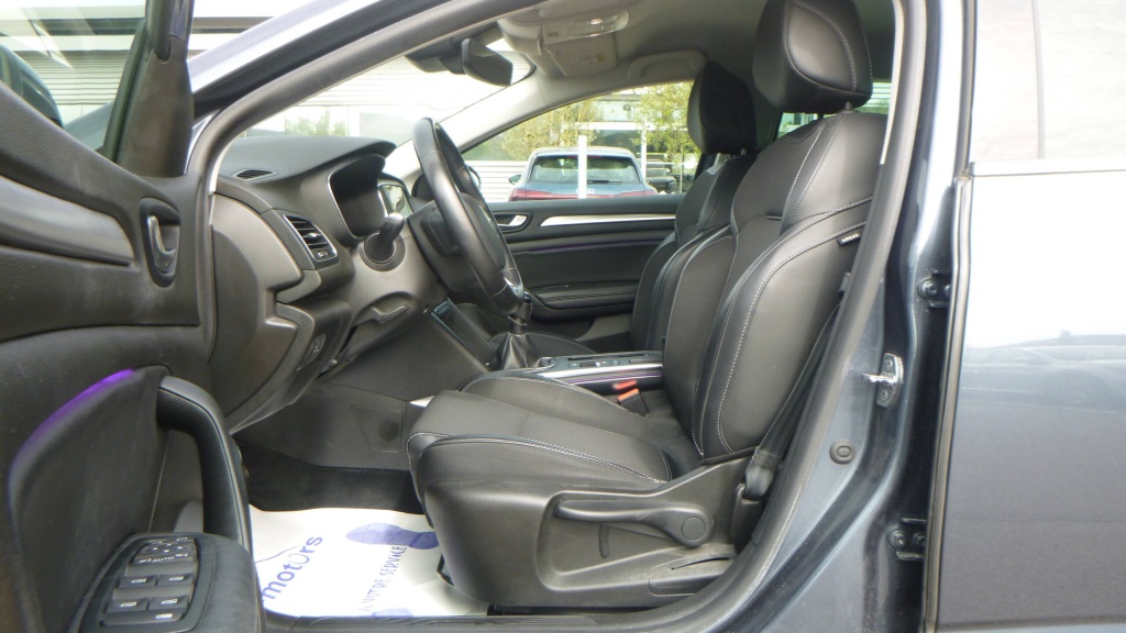 RENAULT Megane Intens BLUE DCI 115 - INTENS - ref: 5-1428703 - Photo 16