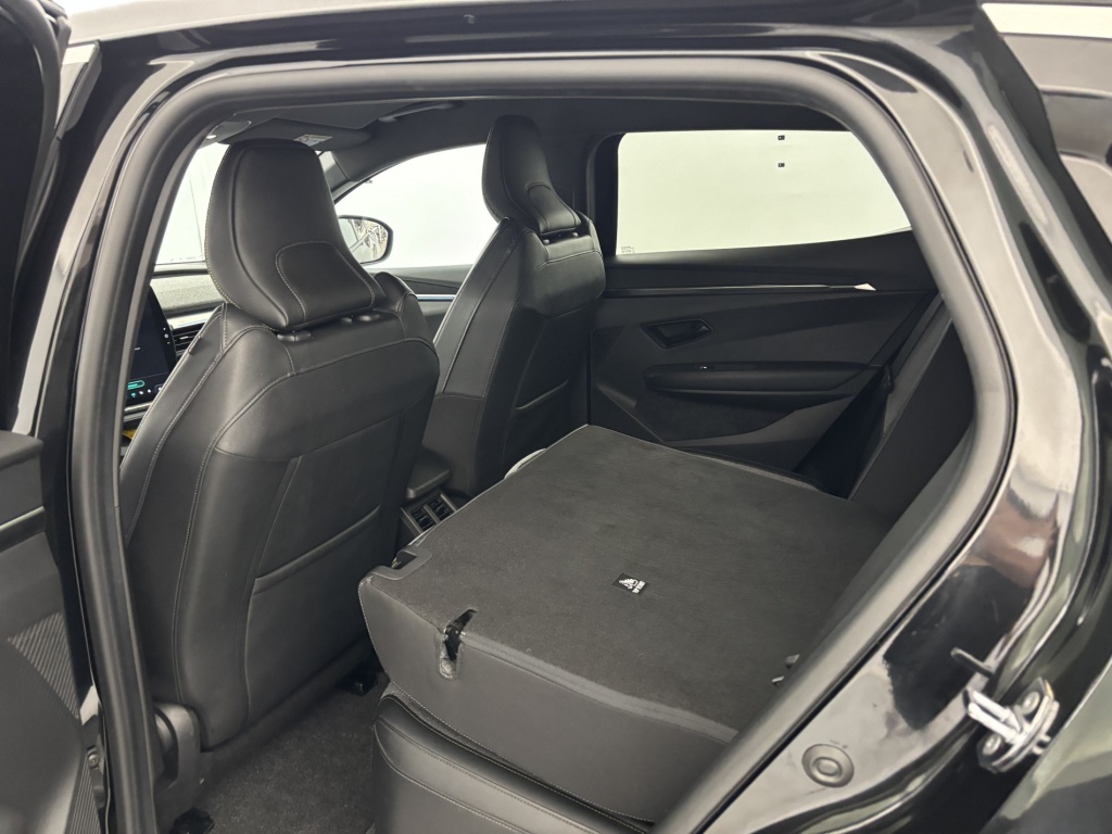 RENAULT Megane Techno EV60 220 ch super charge - ref: 6-2971x171658 - Photo 11