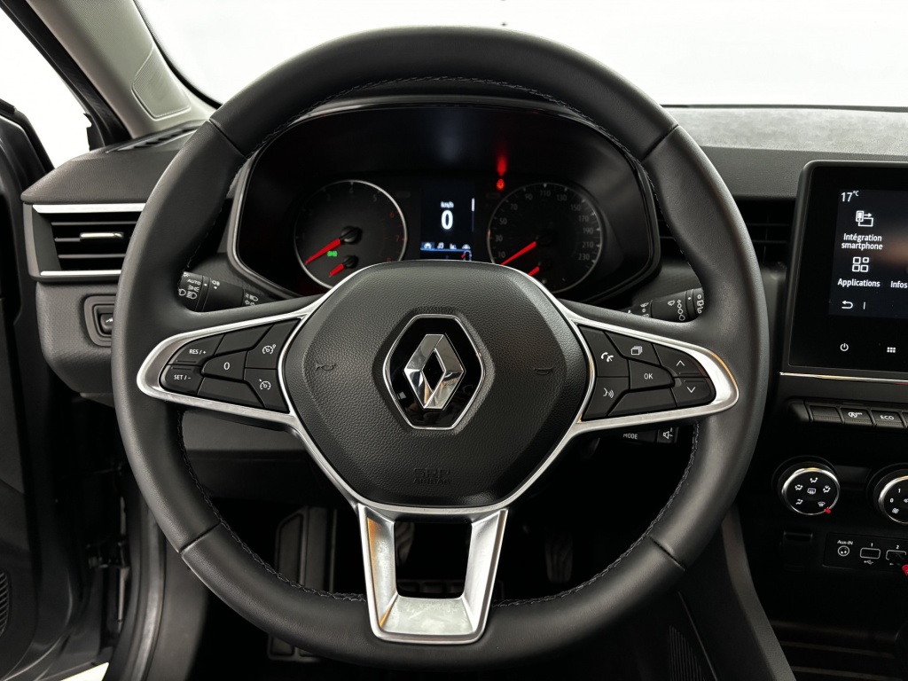 RENAULT Clio Equilibre TCe 90 - ref: 6-2971x184044 - Photo 15