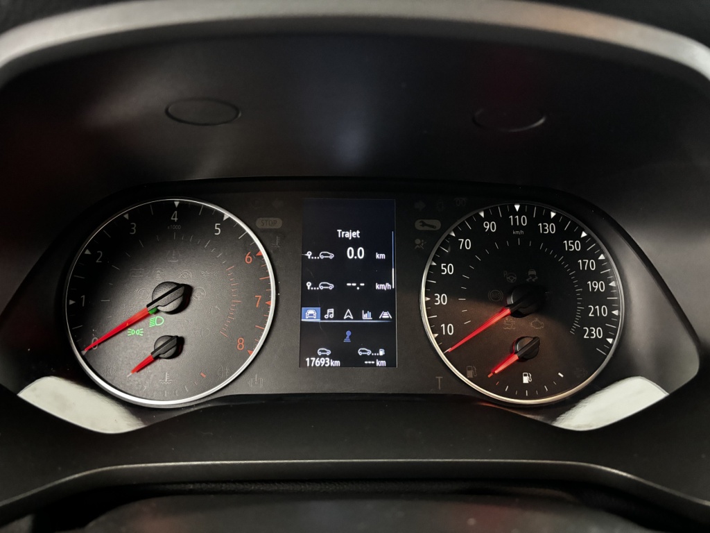 RENAULT Captur Evolution TCe 90 - ref: 6-2971x195306 - Photo 17