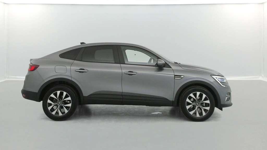 RENAULT Arkana Evolution mild hybrid 140 EDC FAP 22 - ref: 6-2971x196396 - Photo 6