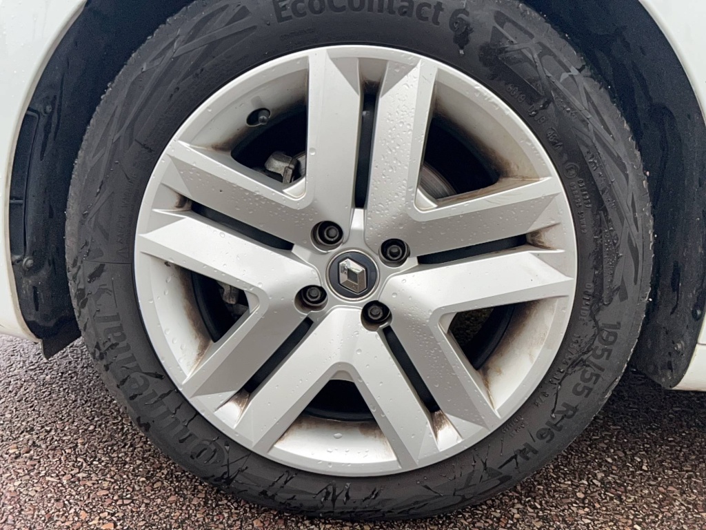 RENAULT Clio BUSINESS REVERSIBLE BLUE DCI 100 21N - ref: 6-2971x197005 - Photo 19