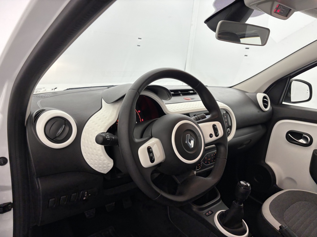 RENAULT Twingo Equilibre SCe 65 - ref: 6-2971x197301 - Photo 14