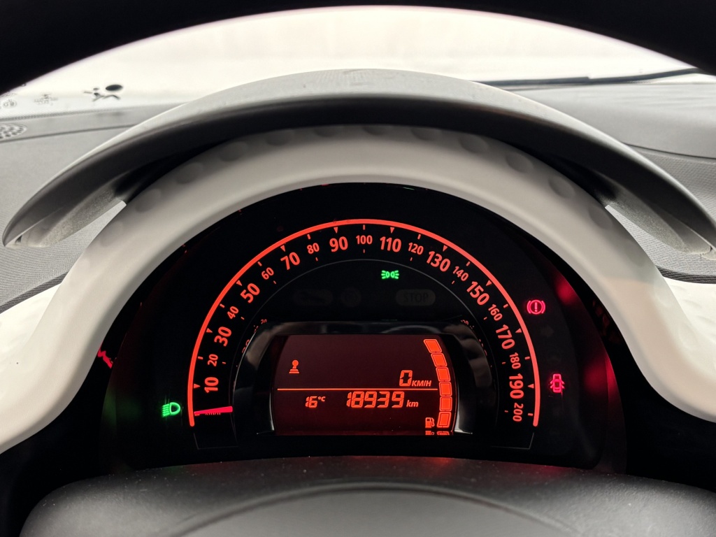 RENAULT Twingo Equilibre SCe 65 - ref: 6-2971x197301 - Photo 17