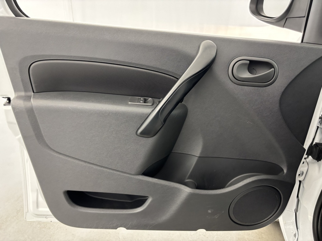 RENAULT Kangoo EXTRA R-LINK BLUE DCI 95 - ref: 6-2971x201613 - Photo 11