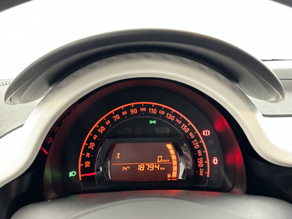 RENAULT Twingo Equilibre SCe 65 - ref: 6-2971x202205 - Photo 17