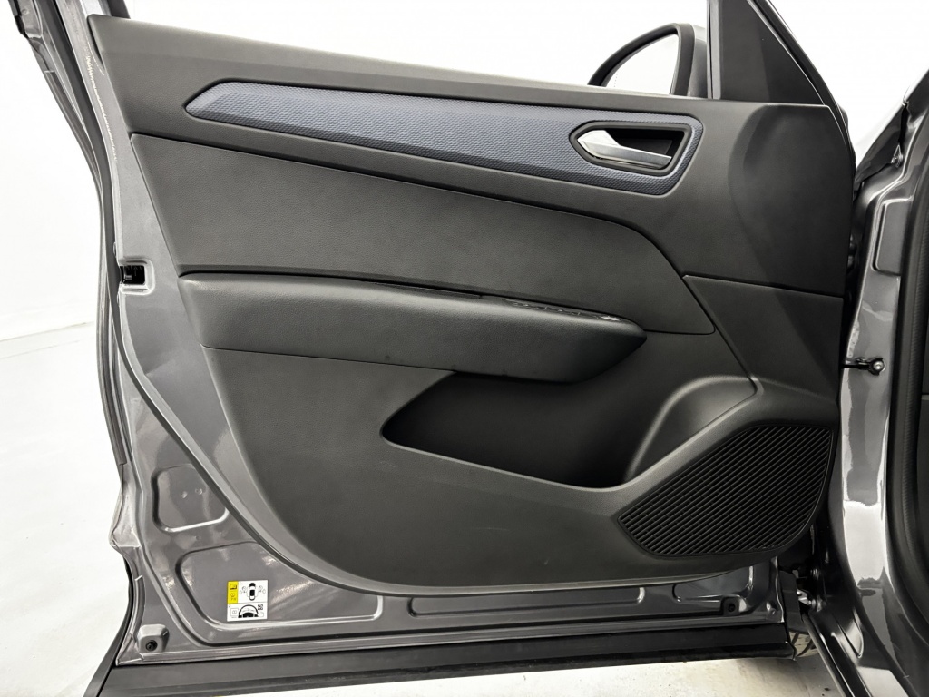 RENAULT Arkana Evolution mild hybrid 140 EDC FAP 22 - ref: 6-2971x216348 - Photo 12