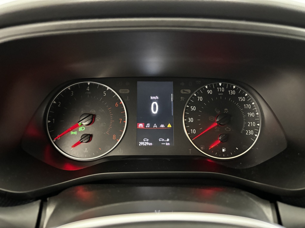 RENAULT Arkana Evolution mild hybrid 140 EDC FAP 22 - ref: 6-2971x216348 - Photo 17