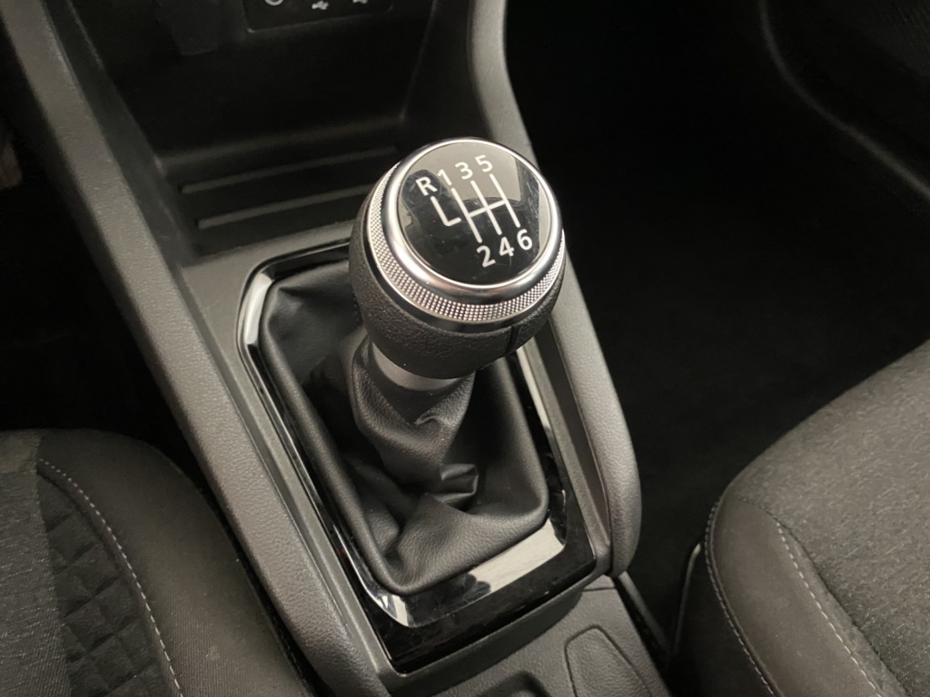 RENAULT Clio Equilibre TCe 90 - ref: 6-2971x219681 - Photo 18