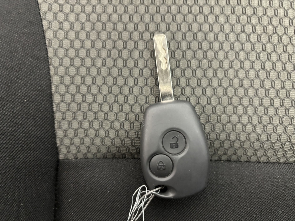 RENAULT Kangoo EXTRA R-LINK BLUE DCI 95 - ref: 6-2971x226553 - Photo 20