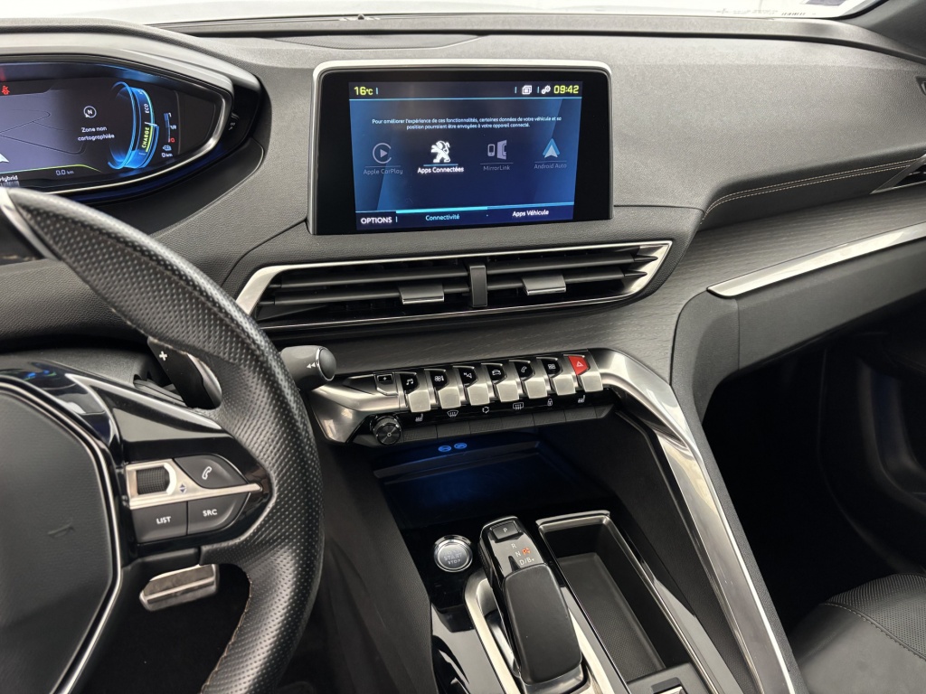 PEUGEOT 3008 GT Hybrid4 300 e-EAT8 - ref: 6-2971x227675 - Photo 17