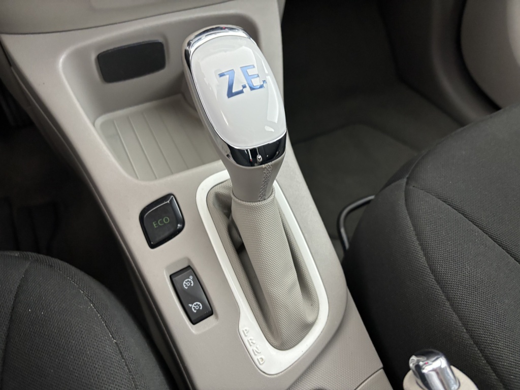 RENAULT Zoe Life R90 Achat Integral - ref: 6-2971x228199 - Photo 18