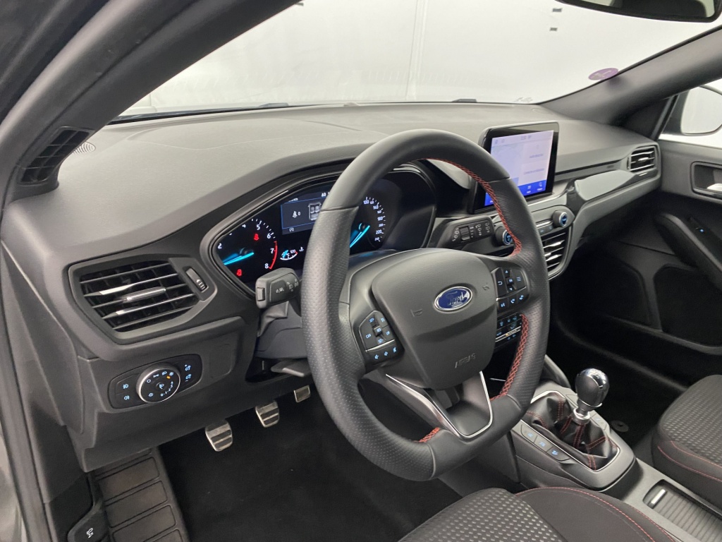 FORD Focus ST Line 1.0 EcoBoost 125 S&S mHEV - ref: 6-2971x228409 - Photo 14