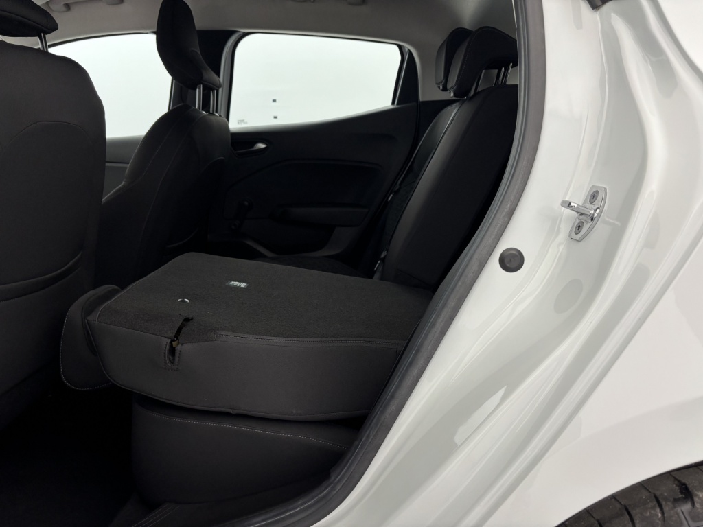 RENAULT Clio Business Blue dCi 85 - ref: 6-2971x228647 - Photo 11