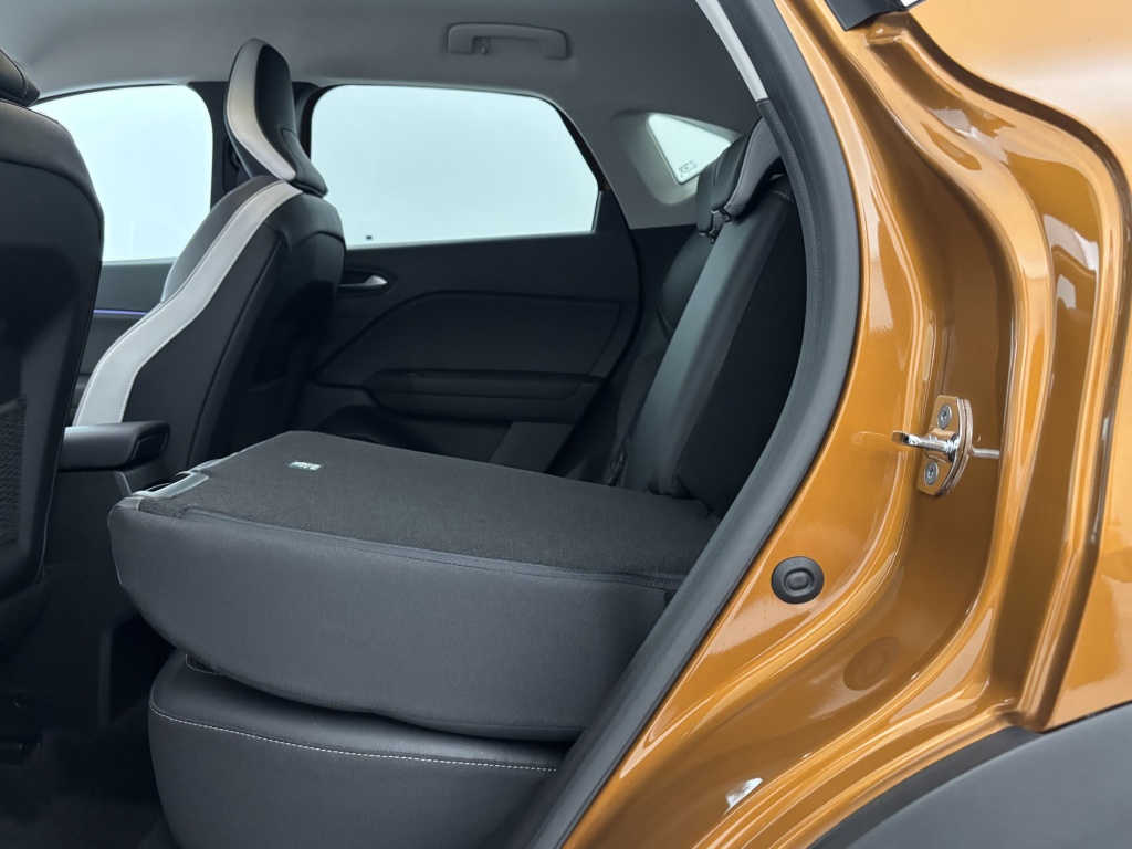 RENAULT Captur Intens E-Tech 145 21 - ref: 6-2971x228719 - Photo 11