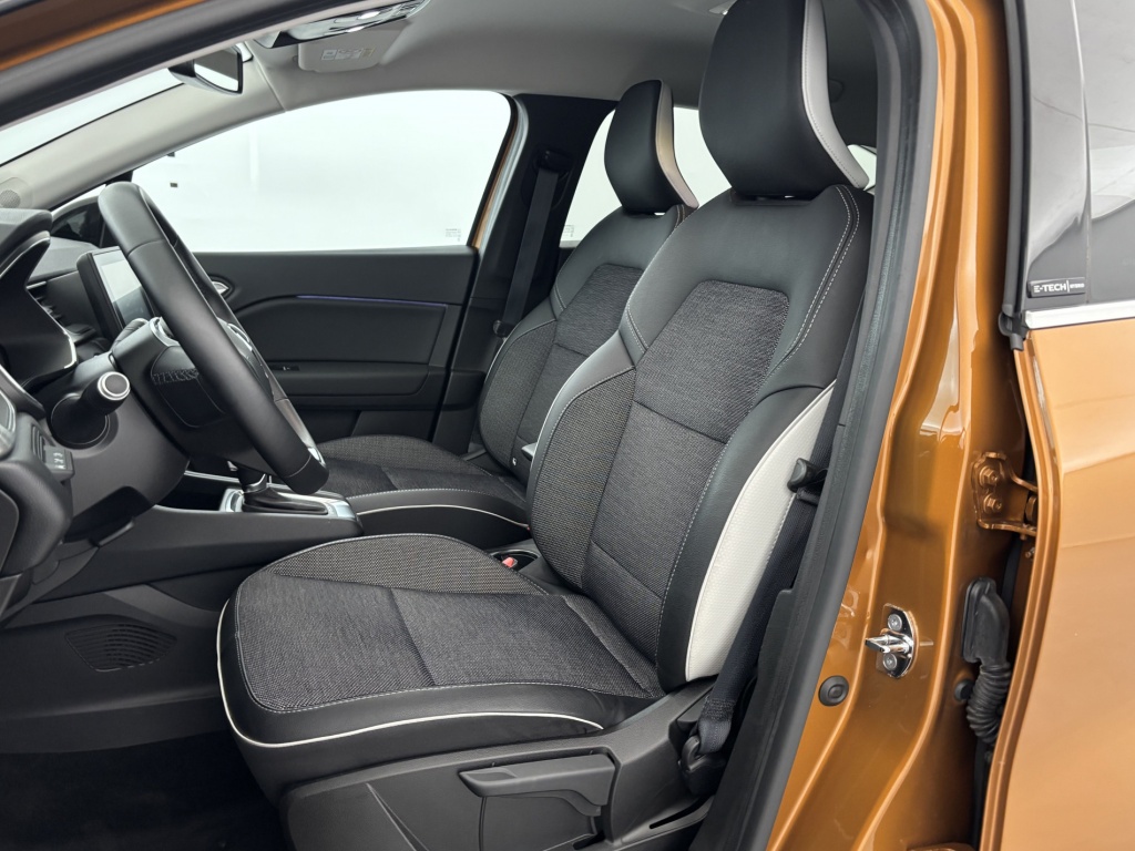 RENAULT Captur Intens E-Tech 145 21 - ref: 6-2971x228719 - Photo 13