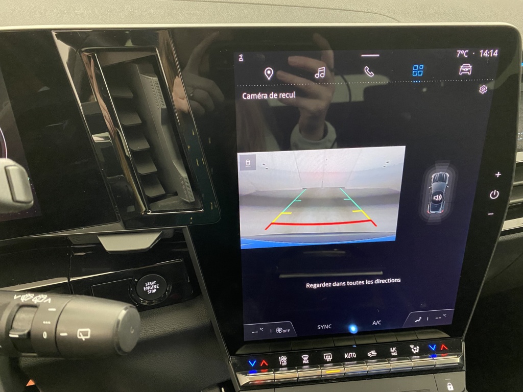 RENAULT Austral Iconic E-Tech hybrid 200 - ref: 6-2971x228887 - Photo 18