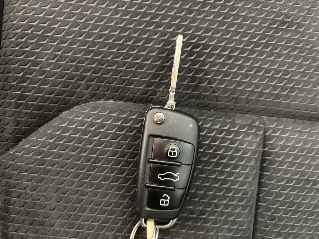 AUDI Q2 S Line 35 TDI 150 S tronic 7 - ref: 6-2971x229600 - Photo 20