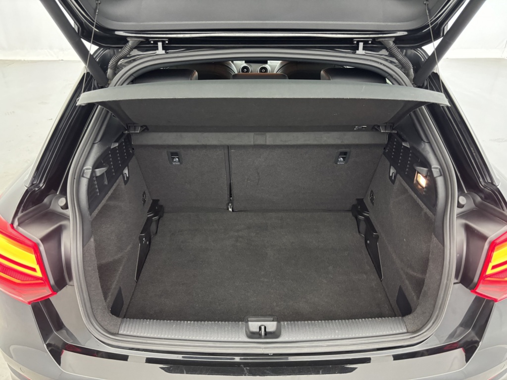 AUDI Q2 S Line 35 TDI 150 S tronic 7 - ref: 6-2971x229600 - Photo 9