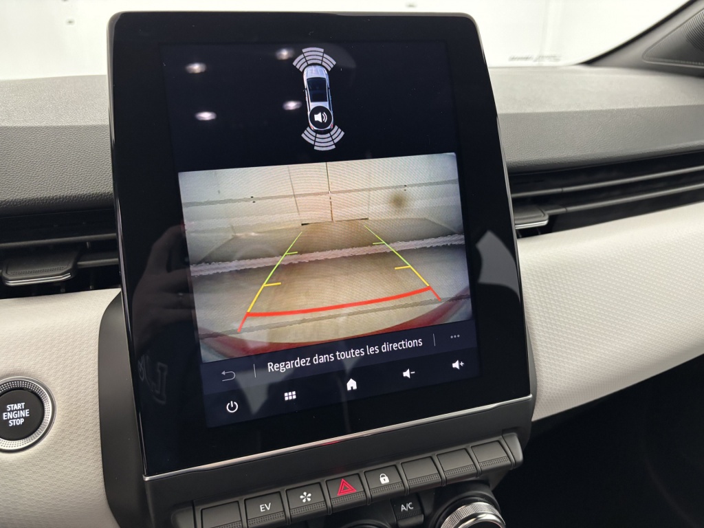 RENAULT Clio Intens E-Tech 140 21N - ref: 6-2971x229884 - Photo 19