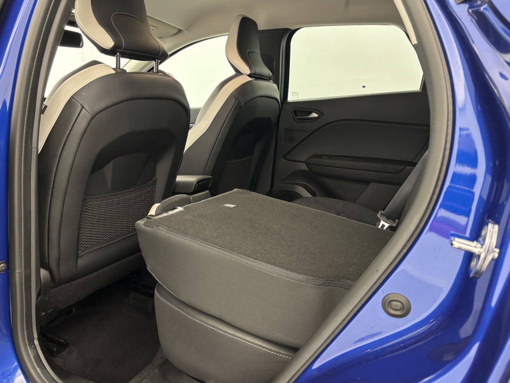 RENAULT Captur Intens E-Tech 145 21 - ref: 6-2971x229886 - Photo 10