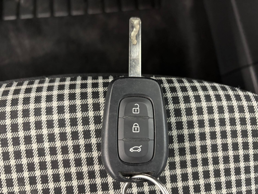 RENAULT Twingo Life III Achat Integral 21 - ref: 6-2971x230456 - Photo 20