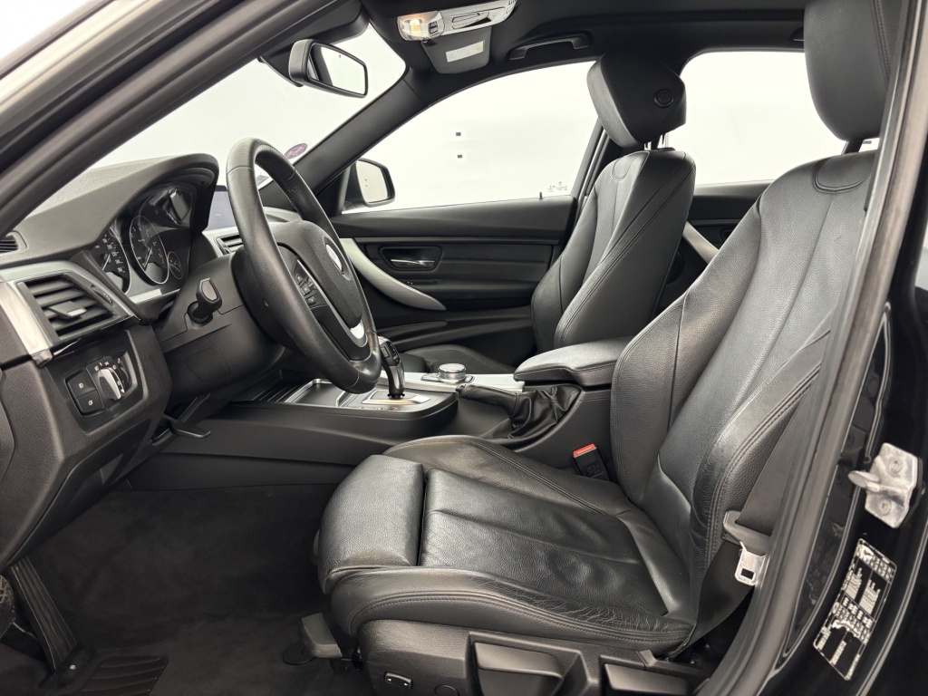 BMW Serie 3 Executive 1.5i 136ch - ref: 6-2971x230556 - Photo 12