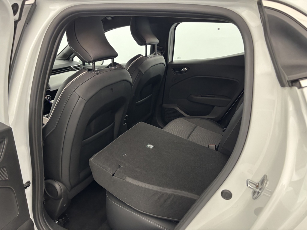 RENAULT Clio Business E-Tech 140 21N - ref: 6-2971x230900 - Photo 11