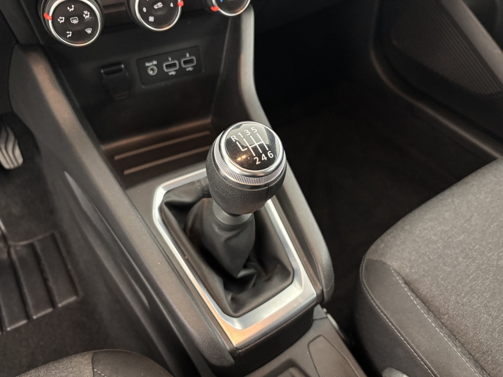 RENAULT Clio Business Blue dCi 85 - ref: 6-2971x231176 - Photo 20