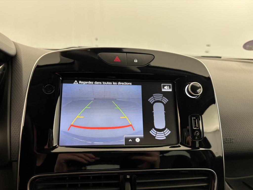 RENAULT Clio Intens TCe 90 E6C - ref: 6-2971x232477 - Photo 17